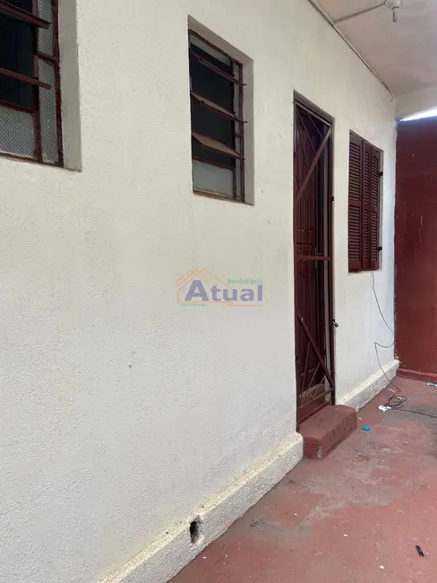 Foto 2 de Casa com 1 quarto para alugar em Centro, Santo Angelo - RS