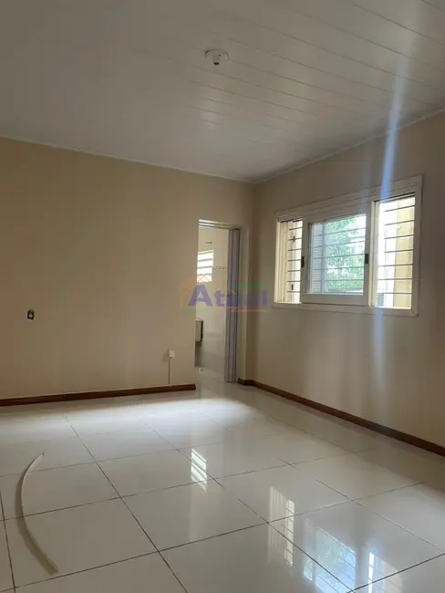 Foto 4 de Casa com 3 quartos para alugar em Centro, Santo Angelo - RS