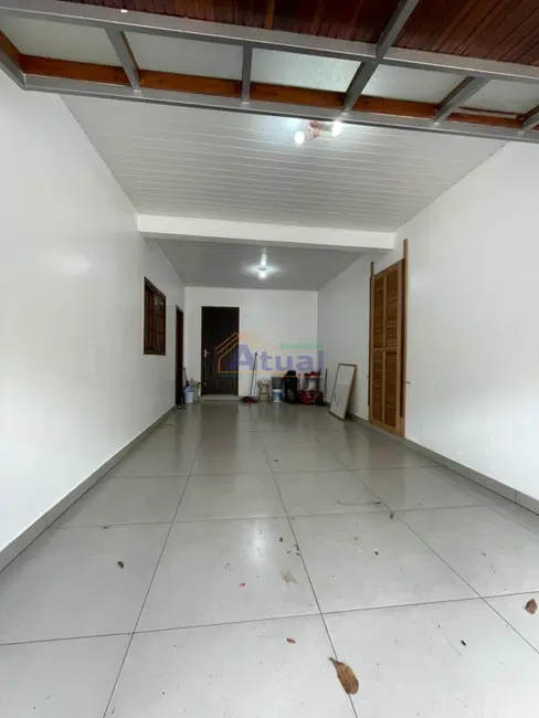 Foto 3 de Casa com 2 quartos para alugar em Centro, Santo Angelo - RS