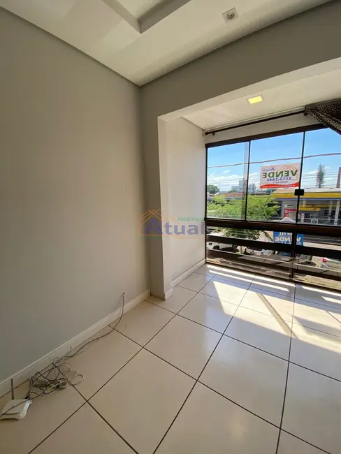 Foto 2 de Apartamento com 3 quartos à venda, 110m2 em Centro, Santo Angelo - RS