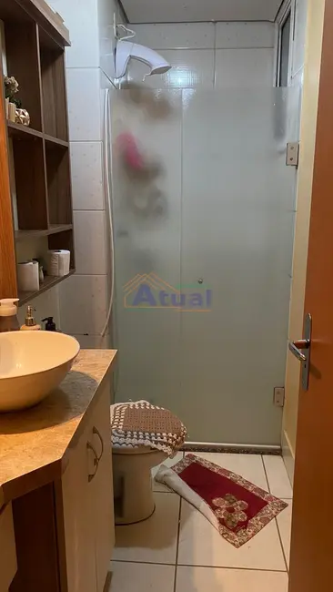 Foto 5 de Apartamento com 2 quartos para alugar em Casaroto, Santo Angelo - RS