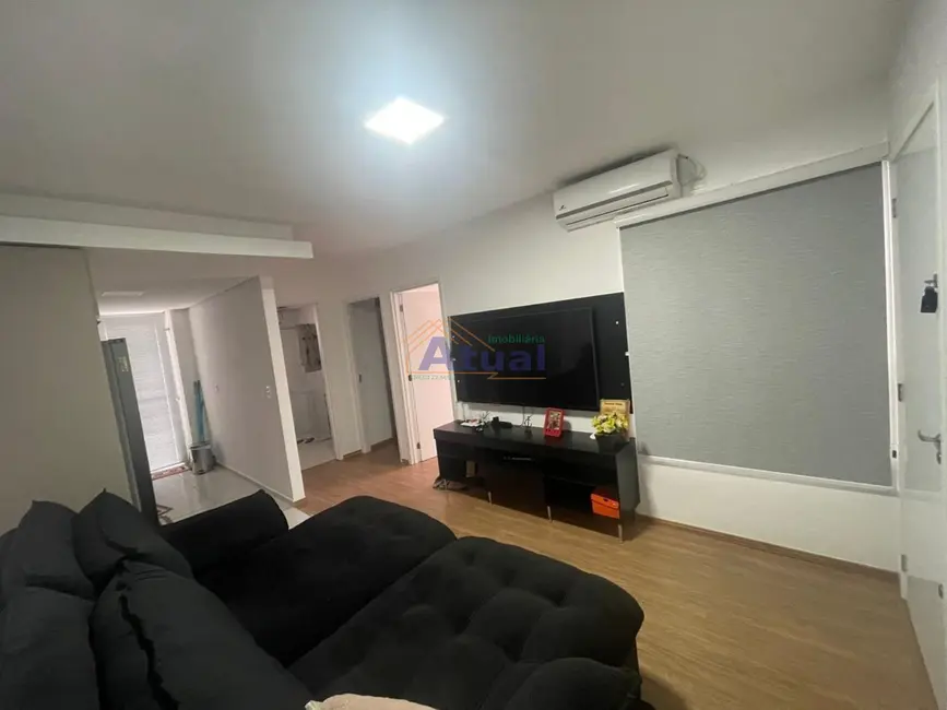 Foto 2 de Apartamento com 2 quartos à venda, 52m2 em Kurtz, Santo Angelo - RS