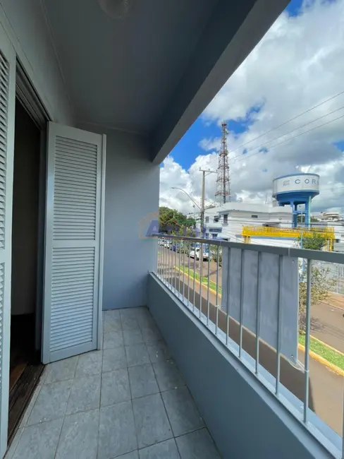 Foto 1 de Apartamento com 3 quartos para alugar em Centro, Santo Angelo - RS