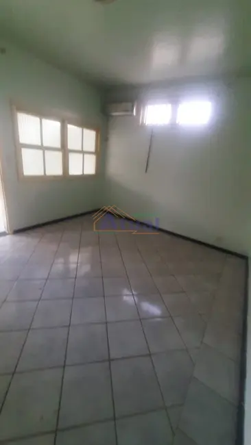 Foto 6 de Casa com 2 quartos para alugar em Centro, Santo Angelo - RS