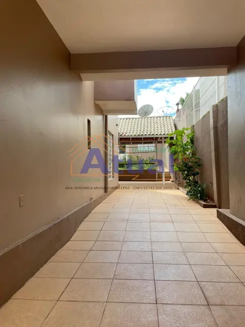 Foto 3 de Casa com 4 quartos à venda e para alugar, 284m2 em Centro, Santo Angelo - RS