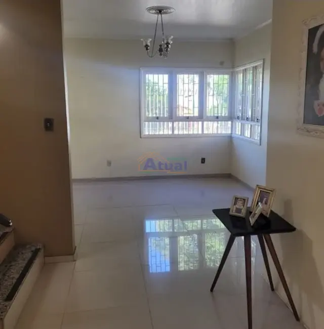 Foto 5 de Casa com 4 quartos à venda e para alugar, 284m2 em Centro, Santo Angelo - RS