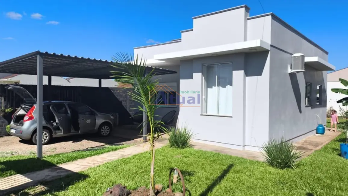 Casa com 2 quartos à venda, 109m2 em Santo Angelo - RS - imagem 1 Foto 1 de Casa com 2 quartos à venda, 109m2 em Santo Angelo - RS