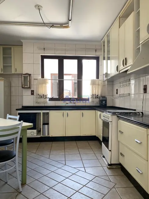 Foto 5 de Apartamento com 2 quartos para alugar em Centro, Santo Angelo - RS