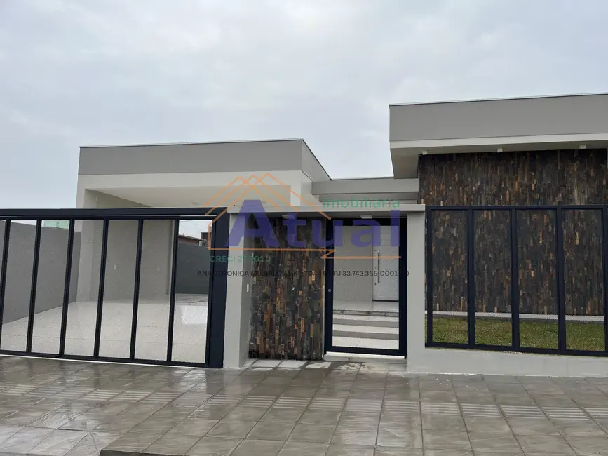 Foto 1 de Casa com 2 quartos à venda, 135m2 em Santo Angelo - RS
