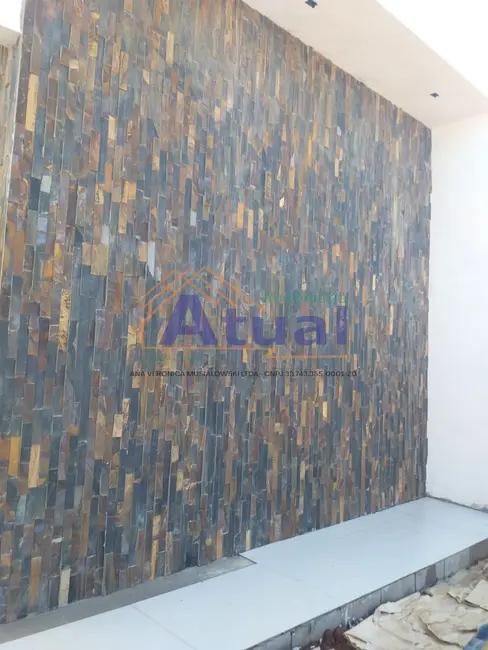 Foto 4 de Casa com 2 quartos à venda, 135m2 em Santo Angelo - RS