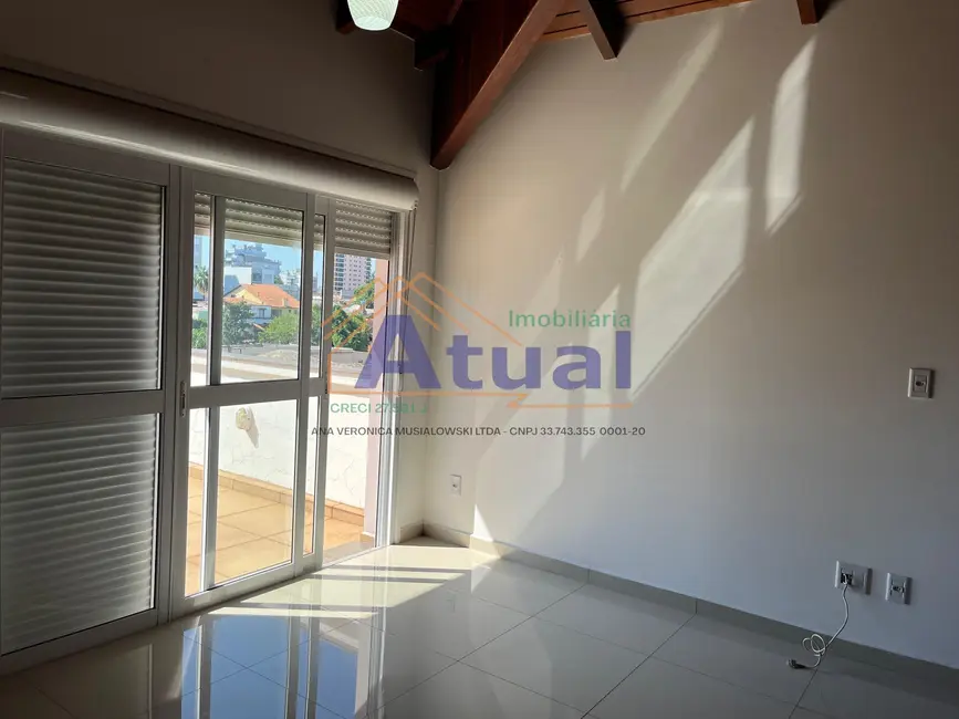 Foto 4 de Apartamento com 1 quarto à venda, 107m2 em Centro, Santo Angelo - RS