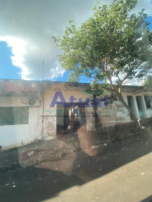 Foto 1 de Terreno / Lote à venda, 1213m2 em Centro, Santo Angelo - RS