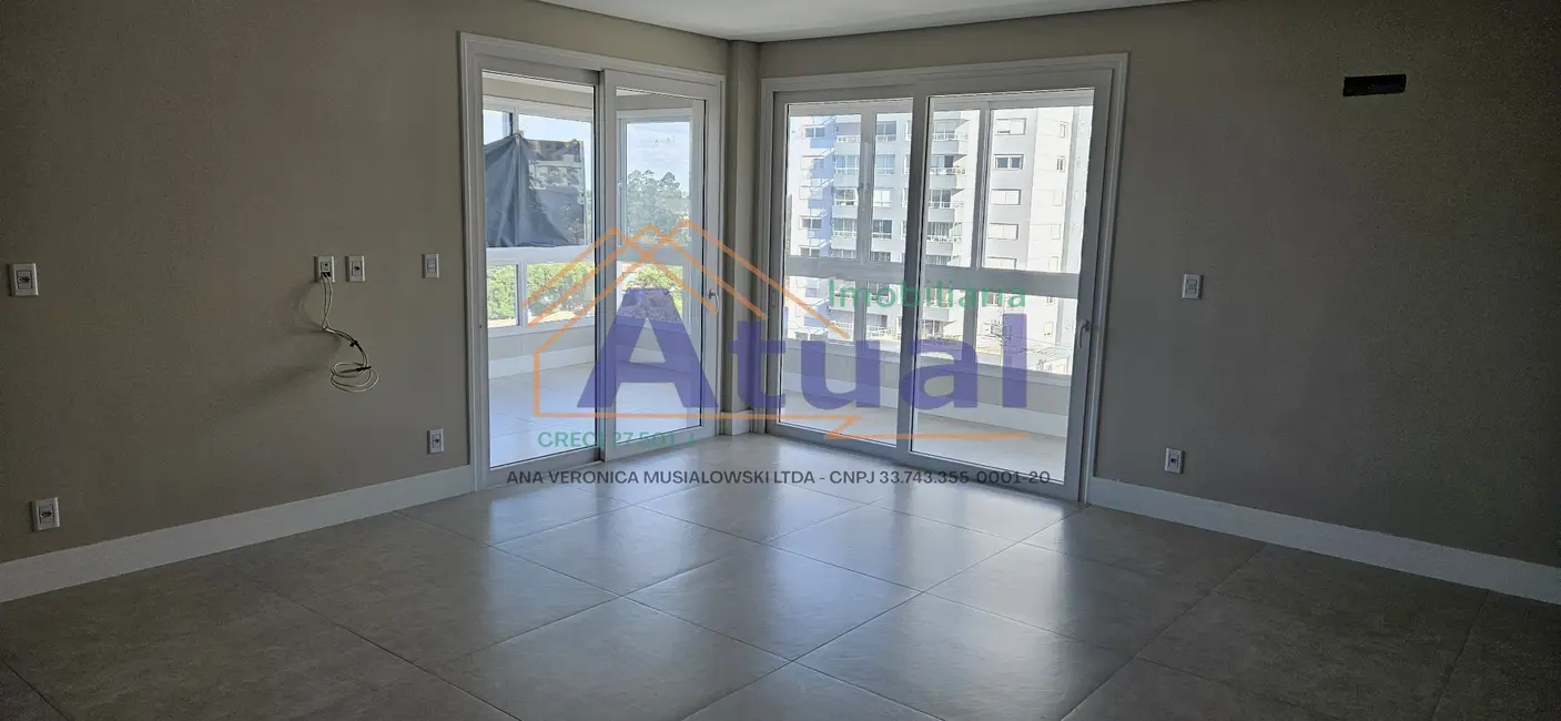 Foto 4 de Apartamento com 3 quartos à venda, 220m2 em Centro, Santo Angelo - RS