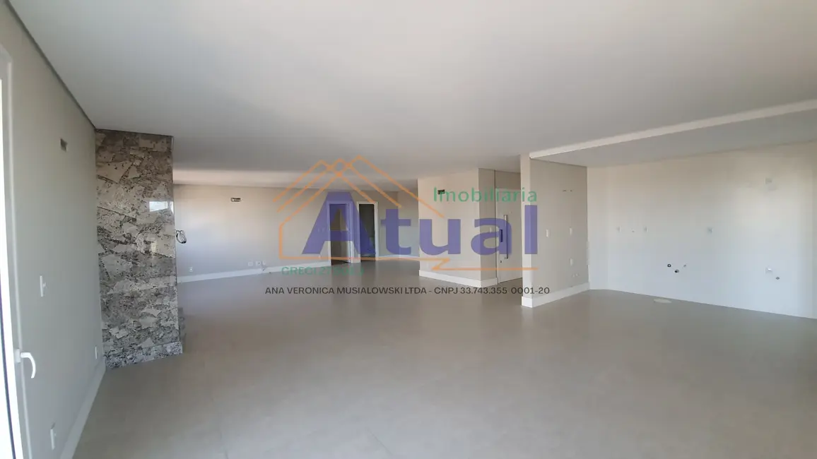 Foto 3 de Apartamento com 3 quartos à venda, 220m2 em Centro, Santo Angelo - RS