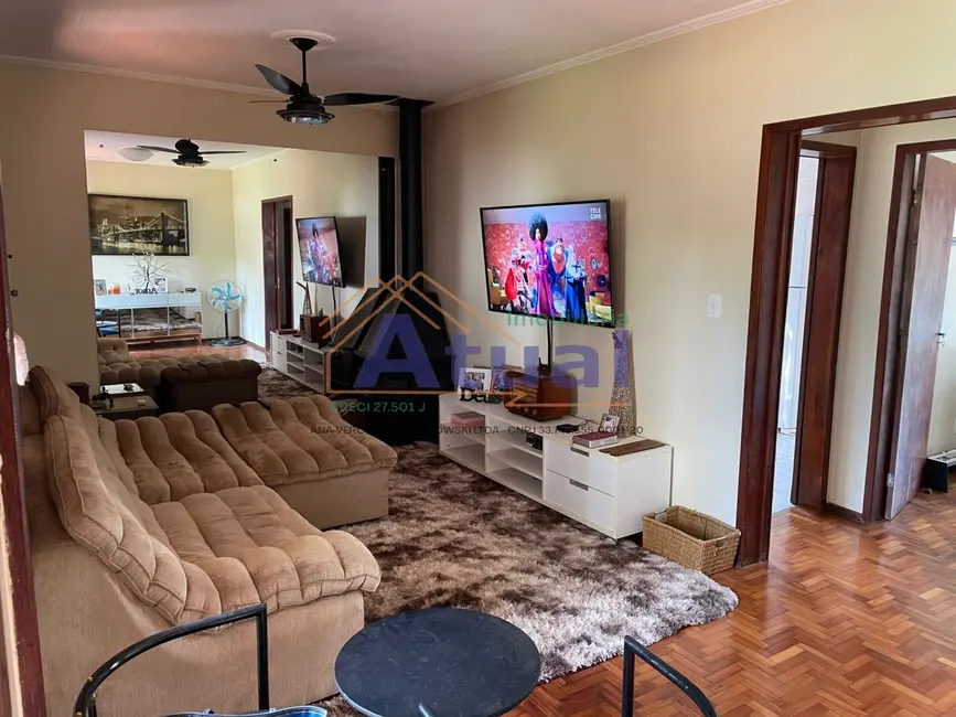 Foto 3 de Casa com 2 quartos à venda, 93m2 em Santo Angelo - RS