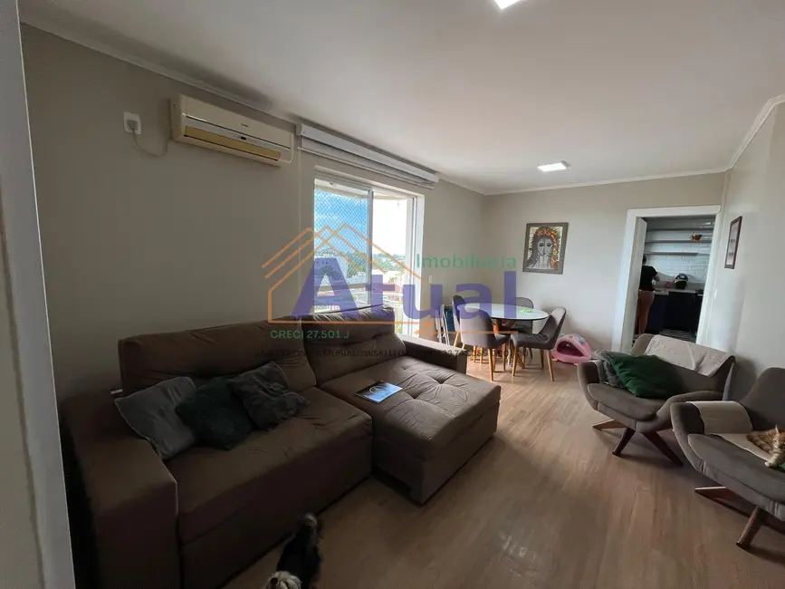 Foto 4 de Apartamento com 2 quartos à venda, 82m2 em Centro, Santo Angelo - RS