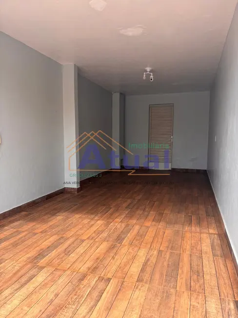 Foto 2 de Casa com 2 quartos à venda, 144m2 em Santo Angelo - RS
