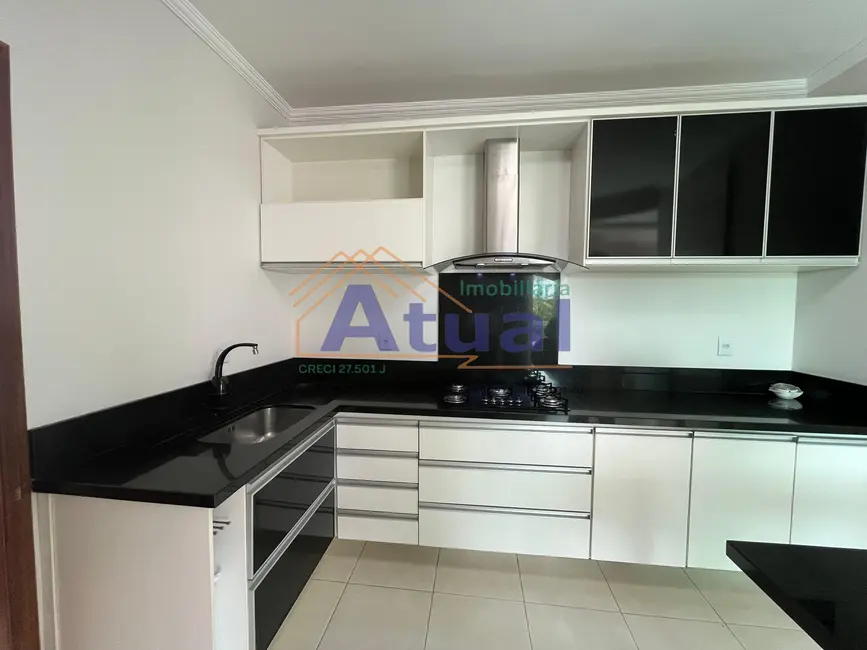 Foto 8 de Apartamento com 2 quartos para alugar, 110m2 em Centro, Santo Angelo - RS
