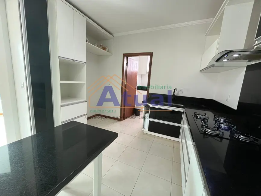 Foto 9 de Apartamento com 2 quartos para alugar, 110m2 em Centro, Santo Angelo - RS