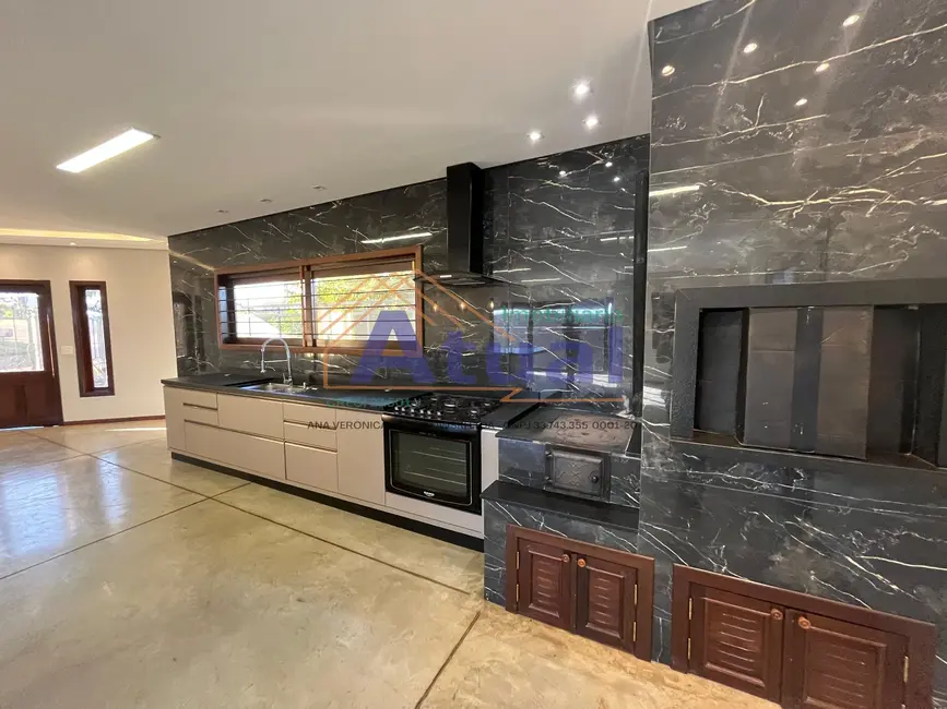 Foto 2 de Casa com 3 quartos à venda, 287m2 em Santo Angelo - RS