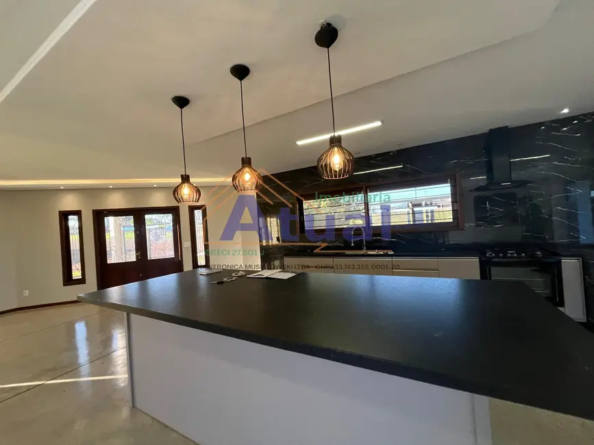 Foto 5 de Casa com 3 quartos à venda, 287m2 em Santo Angelo - RS