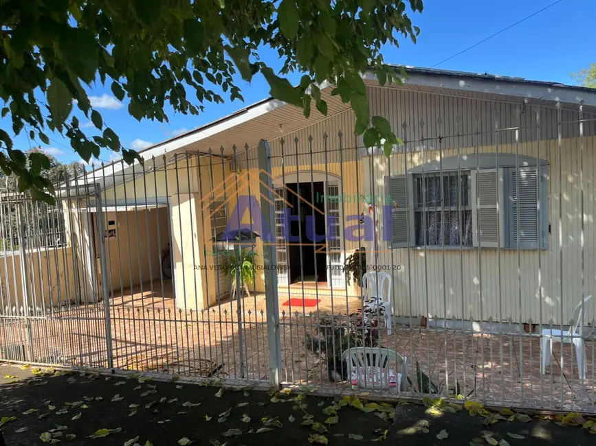 Foto 1 de Casa com 3 quartos à venda, 140m2 em Dornelles, Santo Angelo - RS