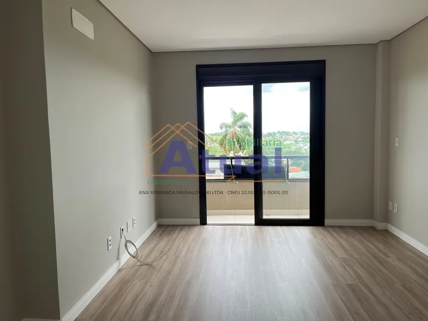 Apartamento com 3 quartos à venda, 175m2 em Centro, Santo Angelo - RS - imagem 8 Foto 8 de Apartamento com 3 quartos à venda, 175m2 em Centro, Santo Angelo - RS