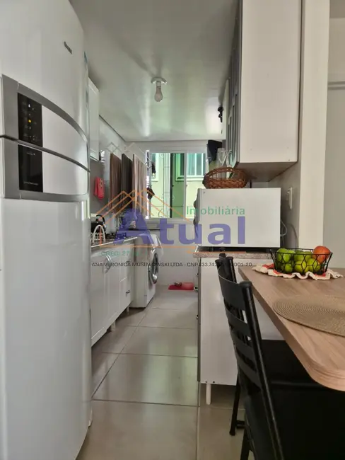Foto 4 de Apartamento com 2 quartos para alugar em Kurtz, Santo Angelo - RS