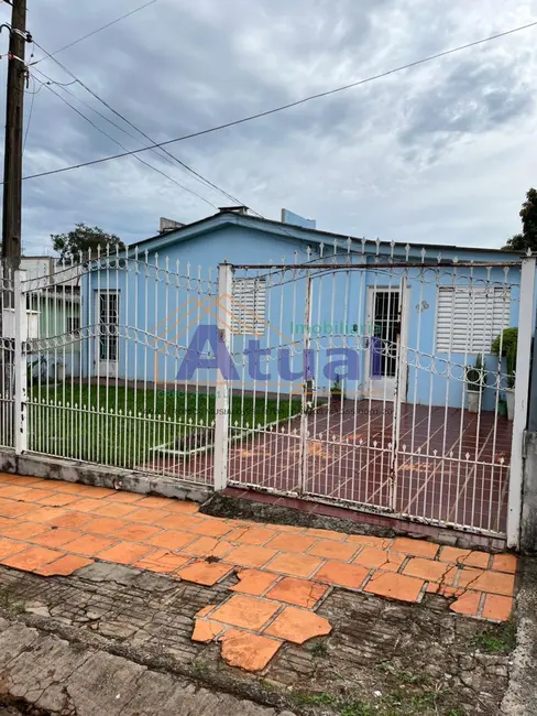 Casa com 2 quartos à venda, 133m2 em COHAB, Santo Angelo - RS - imagem 1 Foto 1 de Casa com 2 quartos à venda, 133m2 em COHAB, Santo Angelo - RS