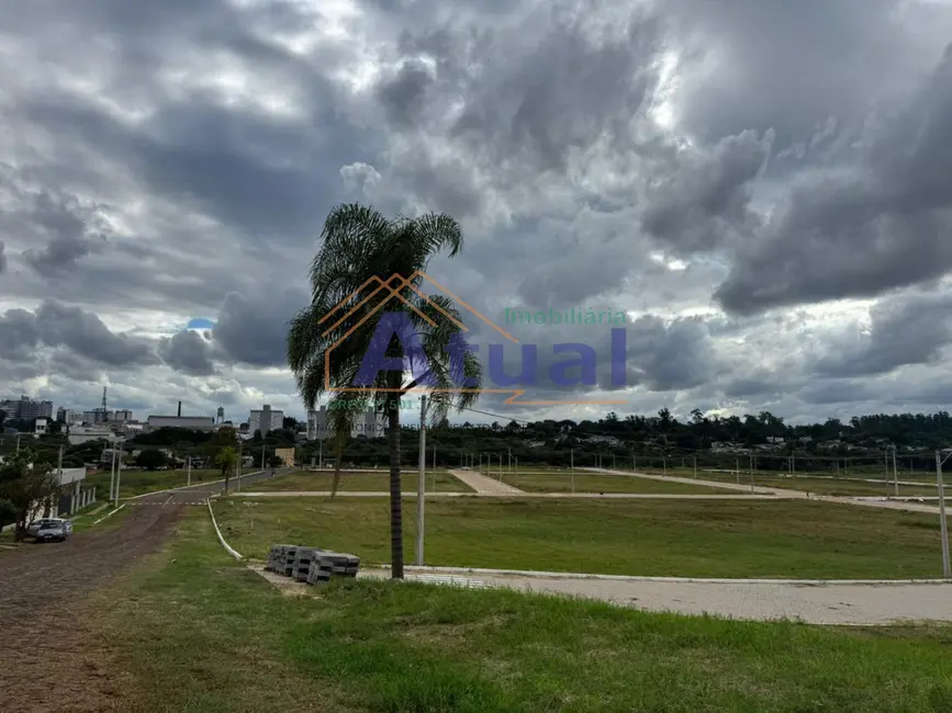 Foto 1 de Terreno / Lote à venda, 360m2 em Santo Angelo - RS