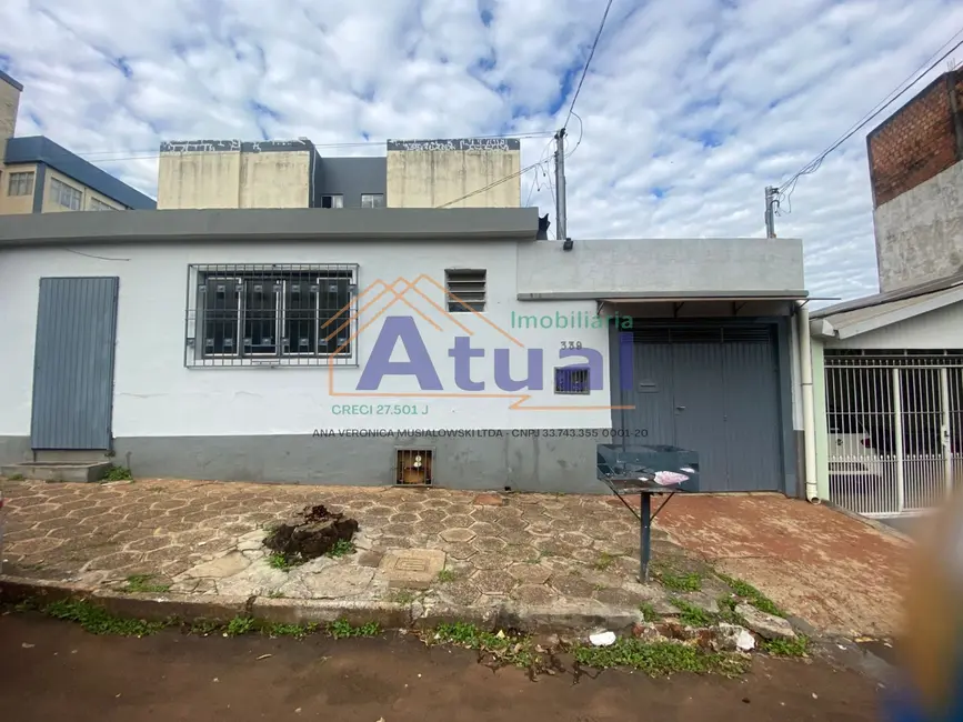 Casa com 2 quartos para alugar, 10m2 em Centro, Santo Angelo - RS - imagem 1 Foto 1 de Casa com 2 quartos para alugar, 10m2 em Centro, Santo Angelo - RS