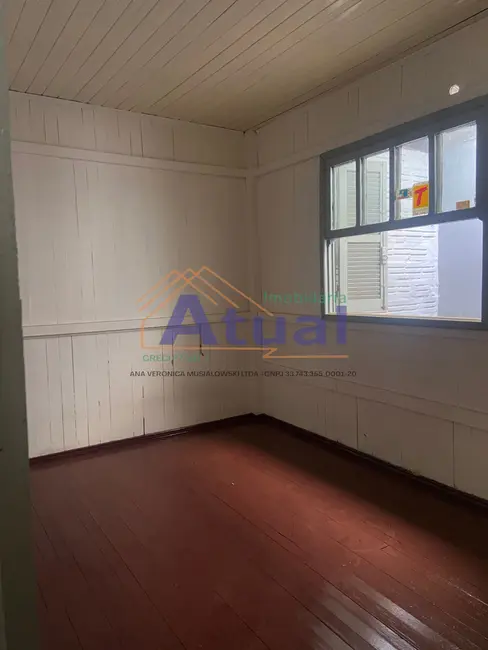 Casa com 2 quartos para alugar, 10m2 em Centro, Santo Angelo - RS - imagem 4 Foto 4 de Casa com 2 quartos para alugar, 10m2 em Centro, Santo Angelo - RS
