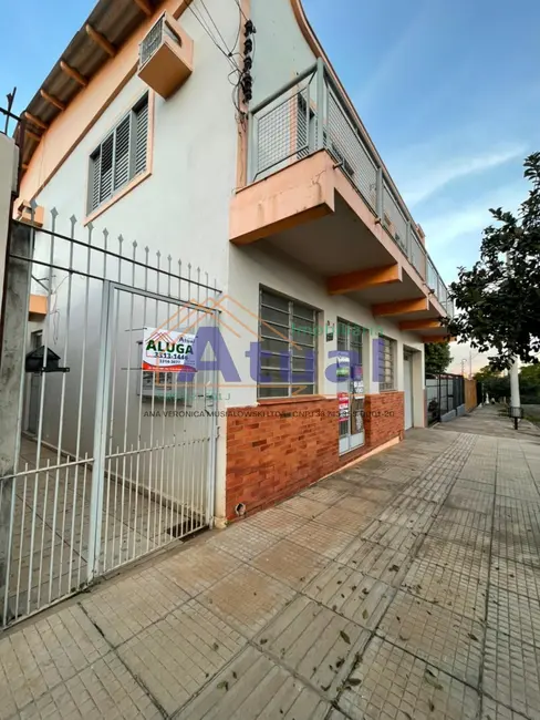 Sobrado com 4 quartos à venda e para alugar, 221m2 em Menges, Santo Angelo - RS - imagem 1 Foto 1 de Sobrado com 4 quartos à venda e para alugar, 221m2 em Menges, Santo Angelo - RS