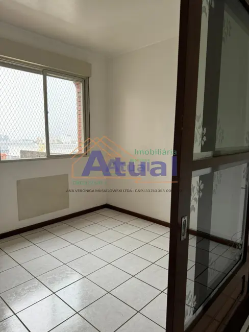 Foto 3 de Apartamento com 2 quartos para alugar, 10m2 em Centro, Santo Angelo - RS