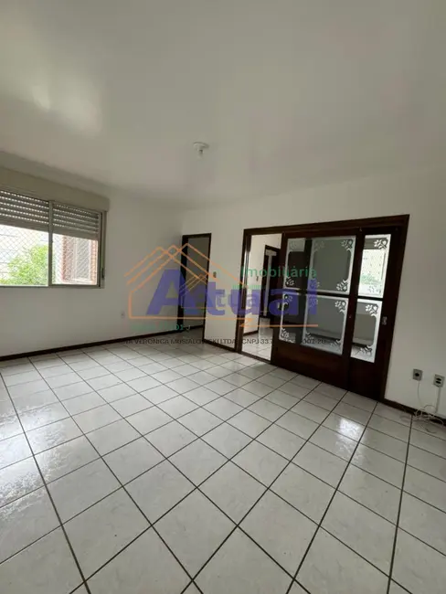 Foto 2 de Apartamento com 2 quartos para alugar, 10m2 em Centro, Santo Angelo - RS
