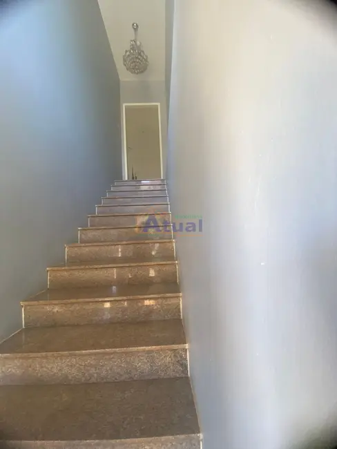 Foto 2 de Casa com 6 quartos à venda e para alugar, 385m2 em Centro, Santo Angelo - RS