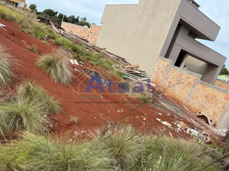 Foto 1 de Terreno / Lote à venda, 378m2 em Santo Angelo - RS