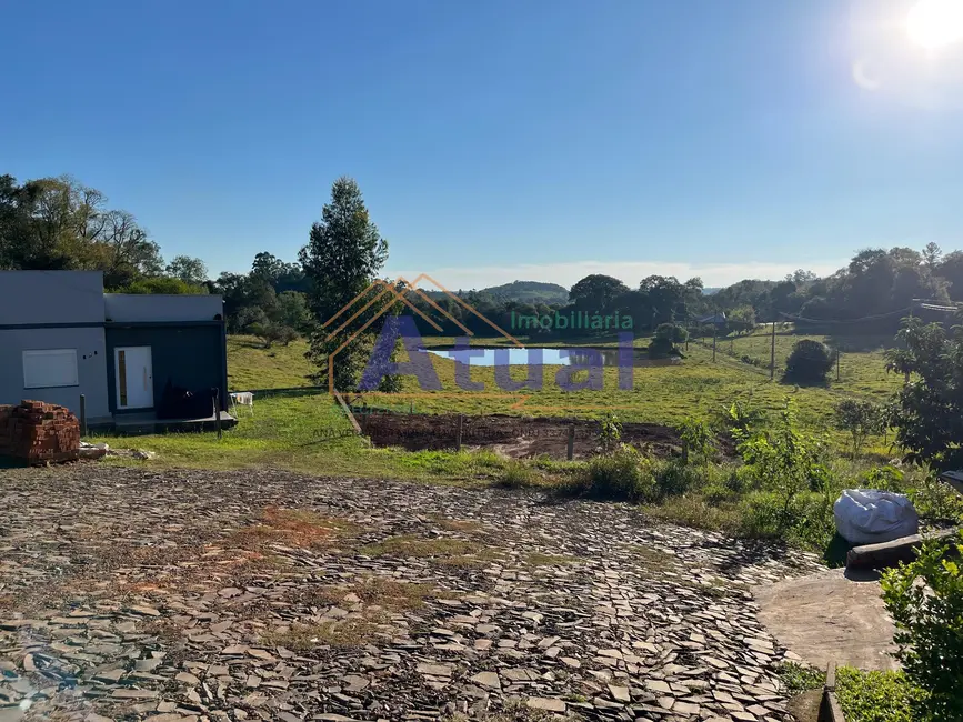 Foto 3 de Terreno / Lote à venda, 311m2 em Haller, Santo Angelo - RS
