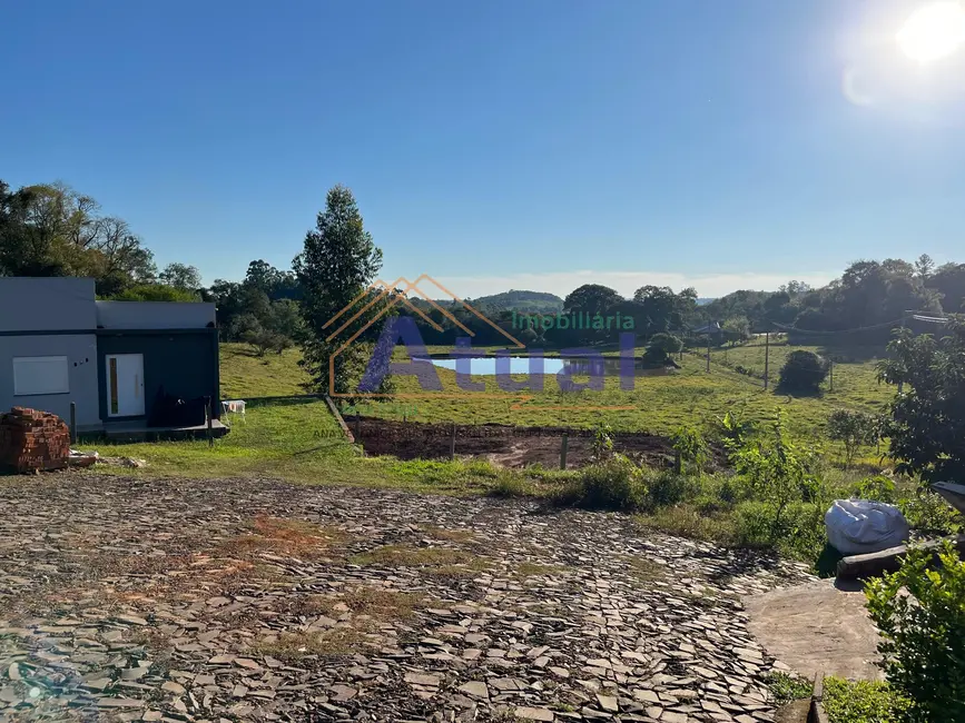Foto 1 de Terreno / Lote à venda, 311m2 em Haller, Santo Angelo - RS