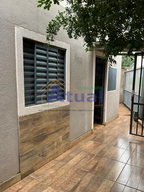 Foto 2 de Casa com 2 quartos à venda, 127m2 em Santo Angelo - RS