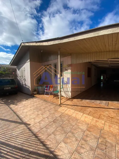 Foto 1 de Casa com 3 quartos à venda, 120m2 em São Pedro, Santo Angelo - RS