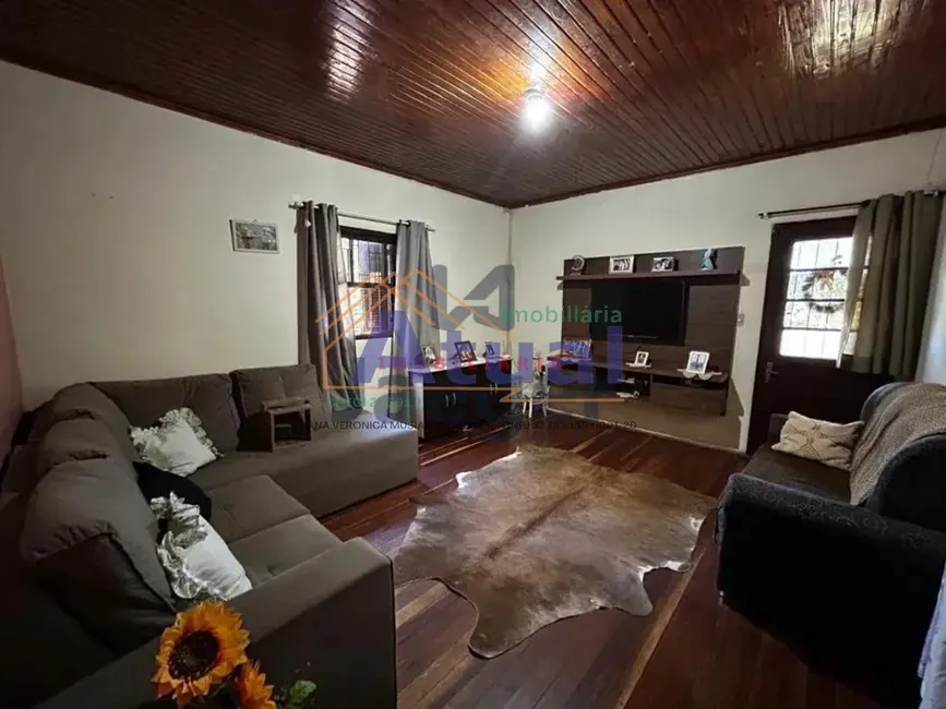 Foto 1 de Casa com 3 quartos à venda, 348m2 em Haller, Santo Angelo - RS