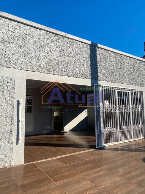 Foto 1 de Casa com 2 quartos à venda, 114m2 em Centro, Santo Angelo - RS