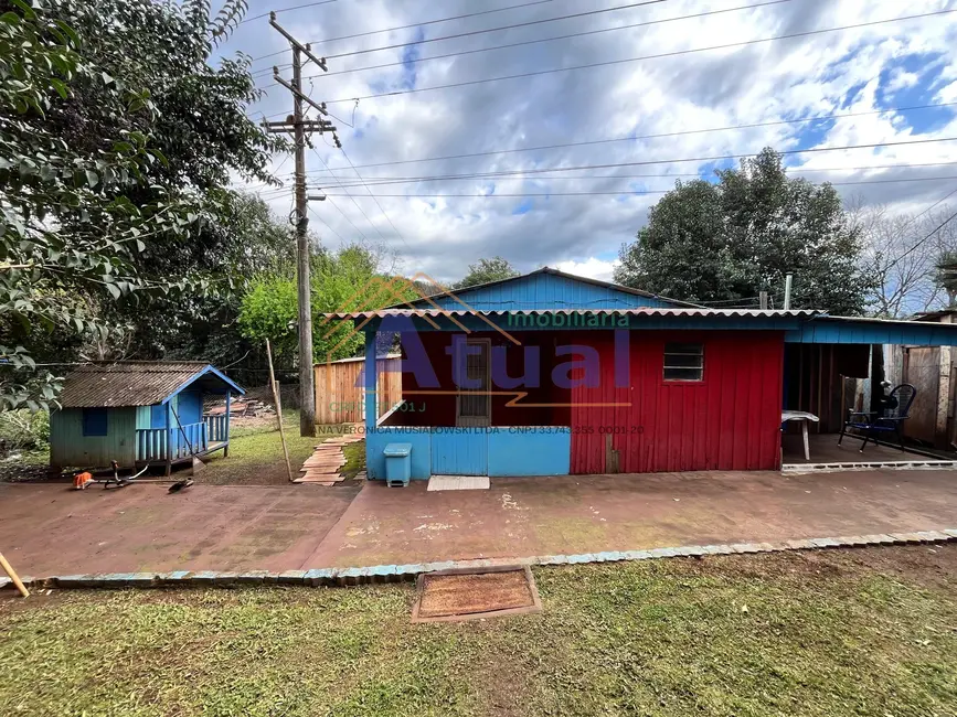 Foto 2 de Casa com 2 quartos à venda, 40m2 em Santo Angelo - RS