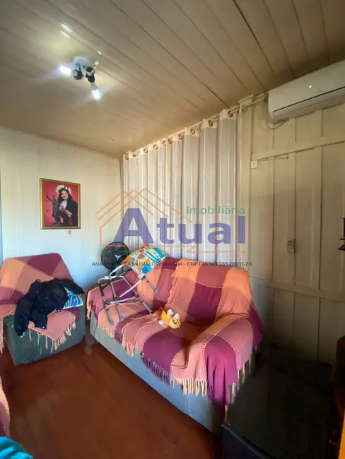 Foto 3 de Casa com 3 quartos à venda, 141m2 em Centro, Santo Angelo - RS