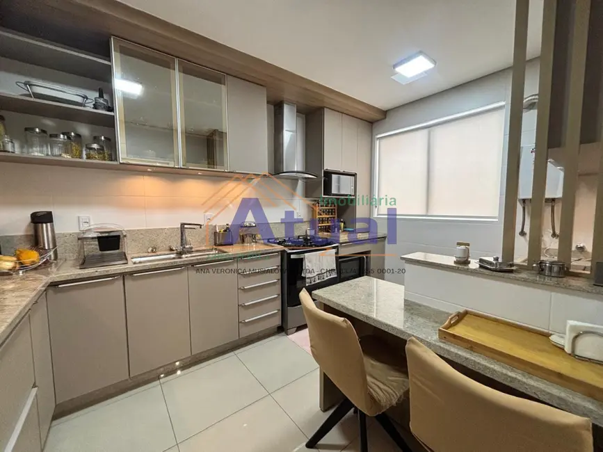 Foto 2 de Apartamento com 2 quartos à venda, 75m2 em Centro, Santo Angelo - RS