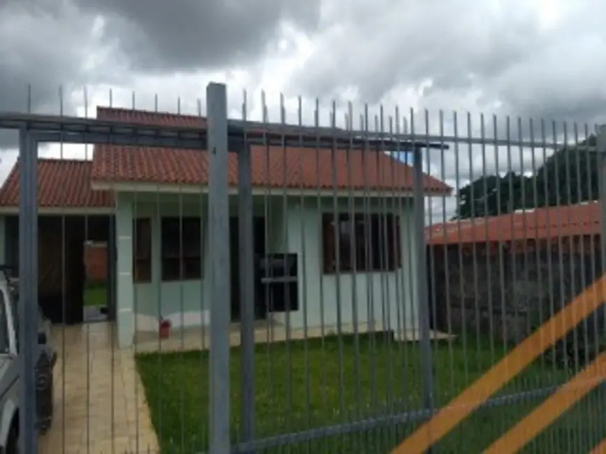 Foto 1 de Casa com 2 quartos à venda, 135m2 em Centro, Santo Angelo - RS