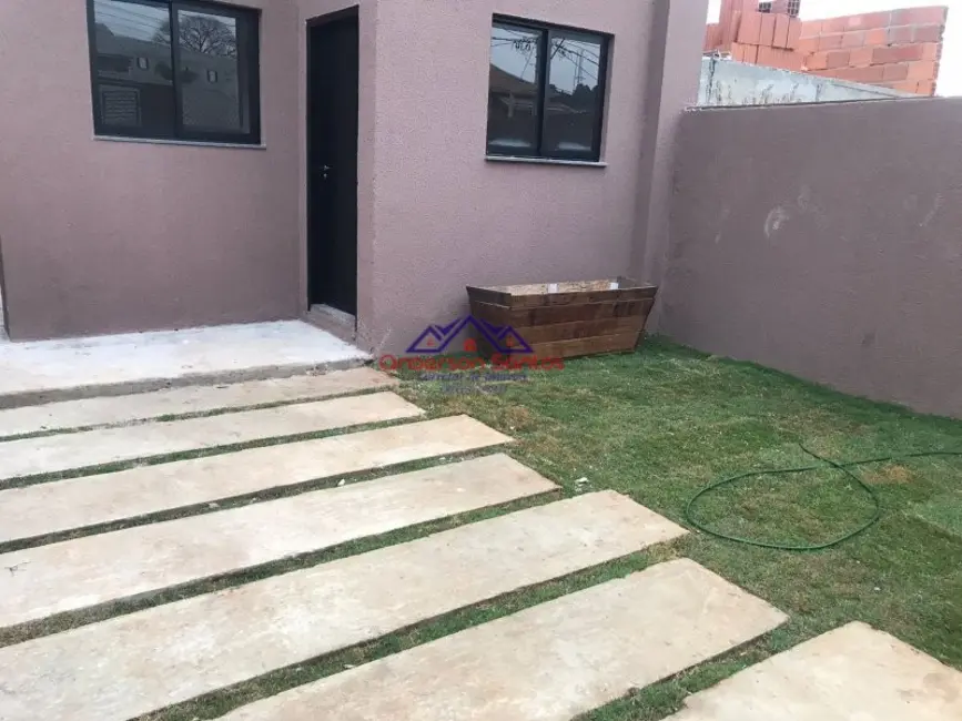 Foto 2 de Casa com 2 quartos à venda, 55m2 em Sao Jose Dos Campos - SP