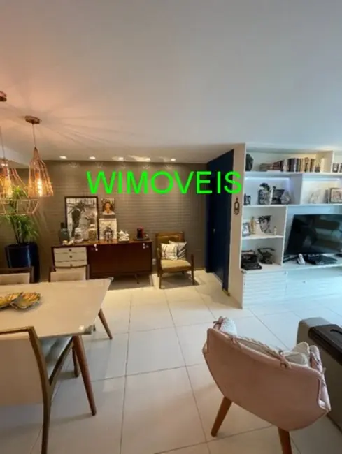 Foto 3 de Apartamento com 2 quartos à venda, 81m2 em Icaraí, Niteroi - RJ