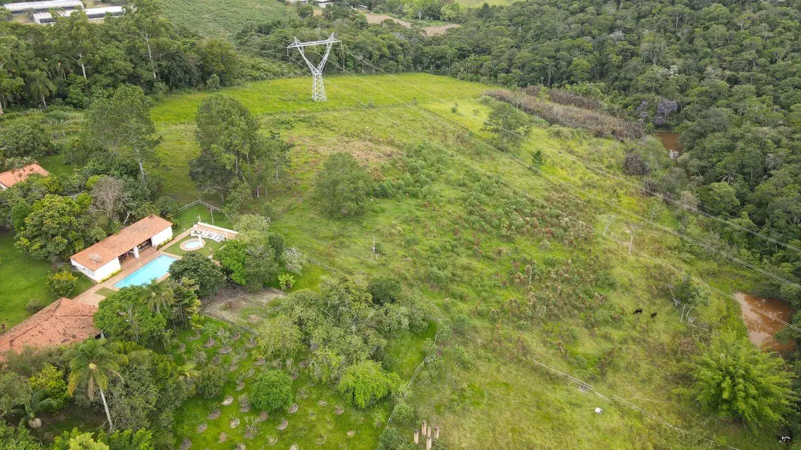 Foto 2 de Chácara com 3 quartos à venda, 49300m2 em Guararema - SP